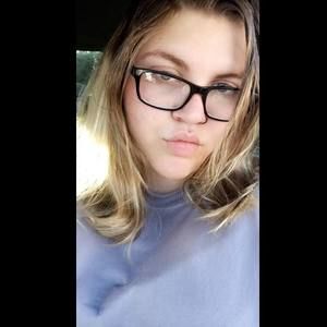 Meet your Posher, Brianna